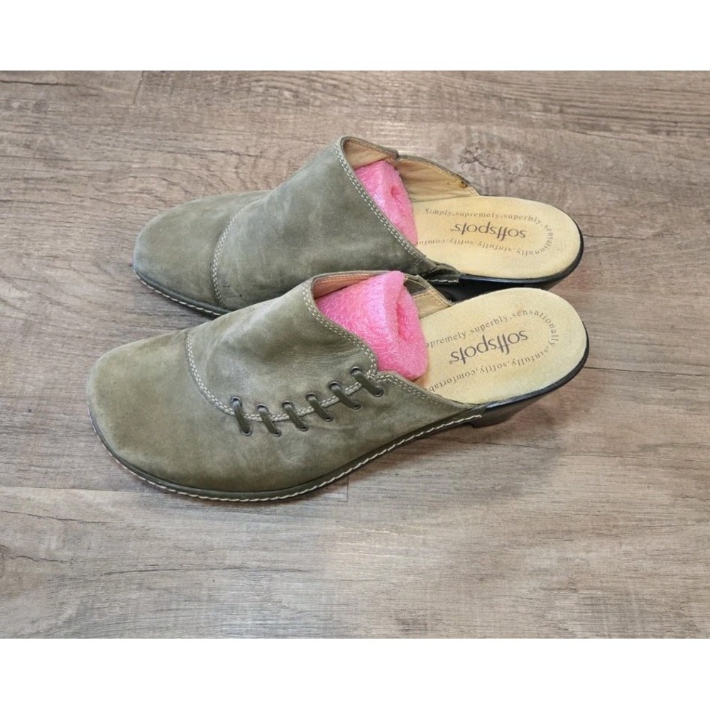 Softspots Leather Slip on Heeled Mule Clog Green Women's sz 9W